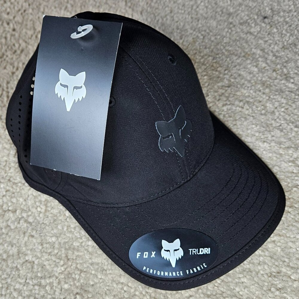 FOX Tech Hat